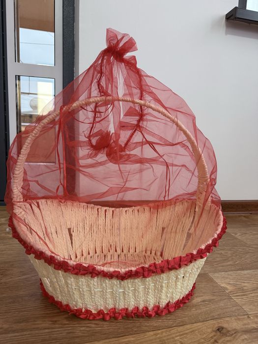 Б/у плетенные корзины