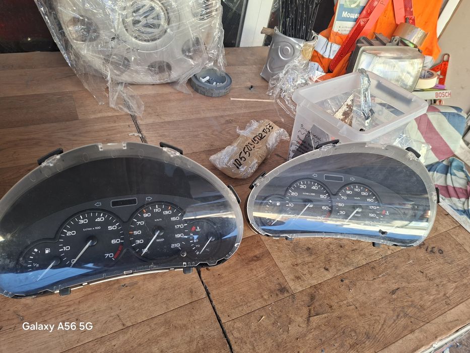 Оригинален километраж PEUGEOT 206 benzin 2 букси