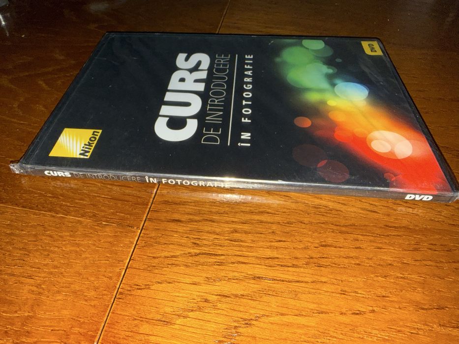 Curs Nikon de Fotografie pe DVD – Ideal pentru Începători, Sigilat