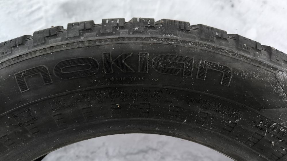 Продам резину Нокиан зима