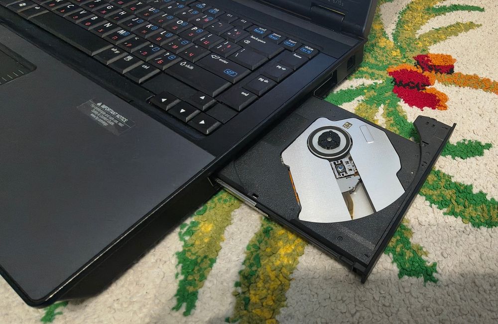 Hp compaq 6715s КОЛЕКЦИОНЕРСКИ