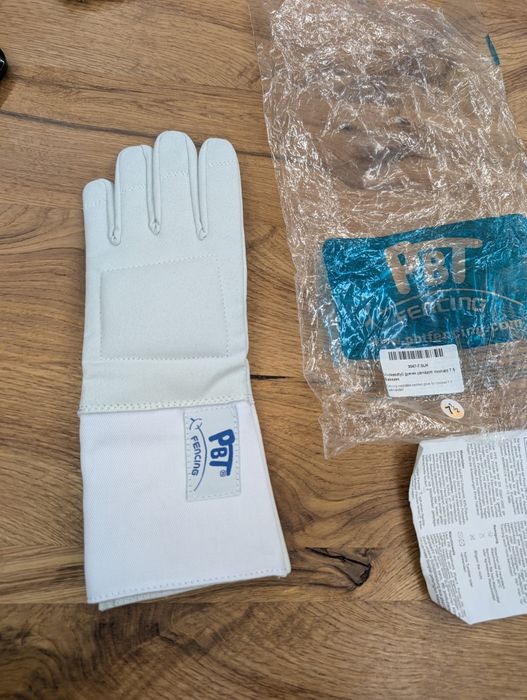 Ръкавица за фехтовка PBT