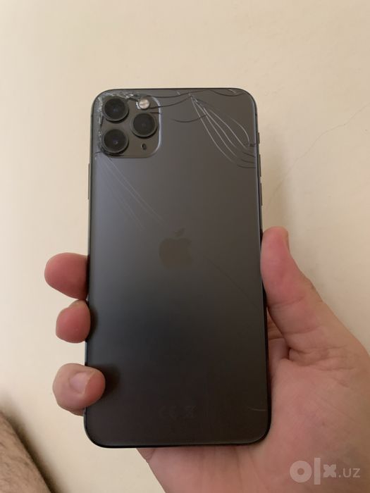 Iphone 11 pro Max black 2 mln