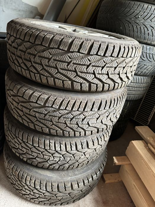 Roti BMW 16” Iarna 5x120 Style 156 205/55 R16 senzori presiune