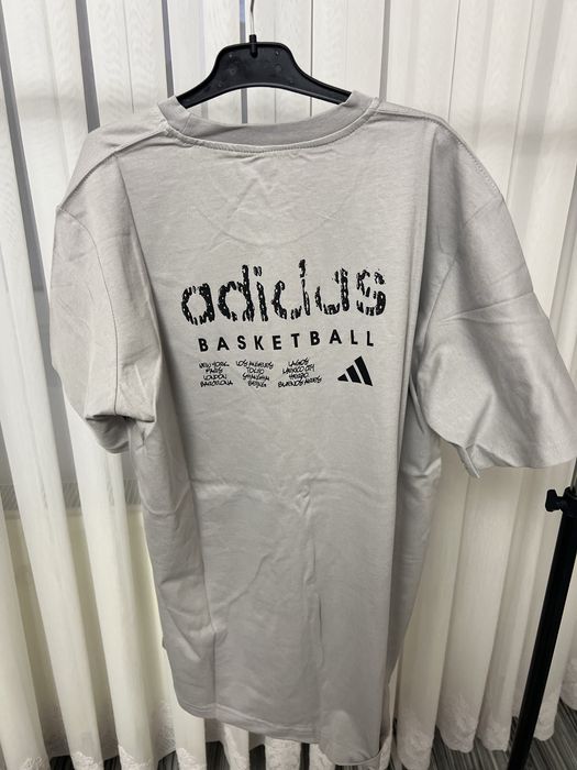 Tricou Adidas gri