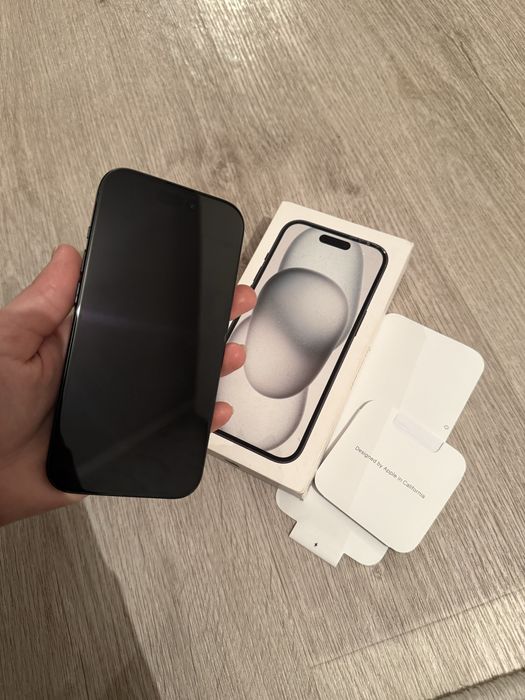 iPhone 15, 128 GB, черный