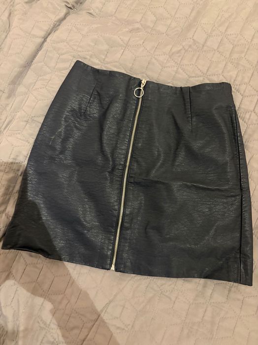 Всичко до 10 лв - рокля, пола, пуловер