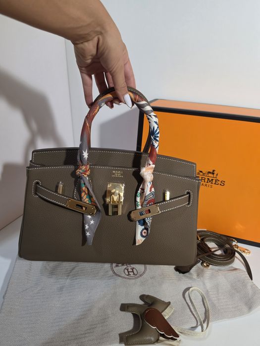Налична чанта Hermes Birkin