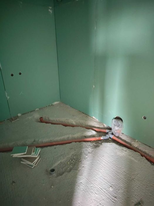 Къща в близост до Плевен, с. Гривица