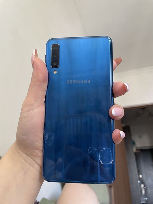Samsung a7 продается , можно на запчасти