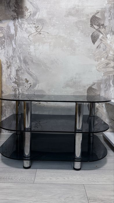 Столик журнальный стекло