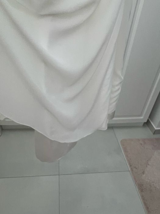 Vand rochie alba eleganta