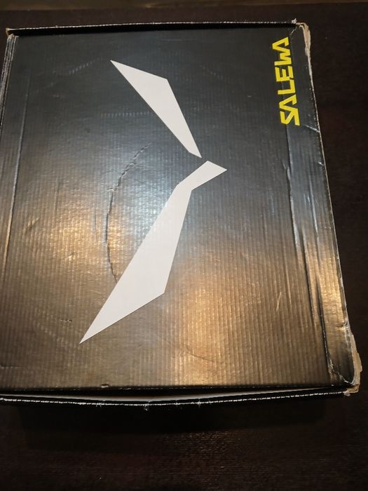 Страхотни обувки за планина Salewa 42