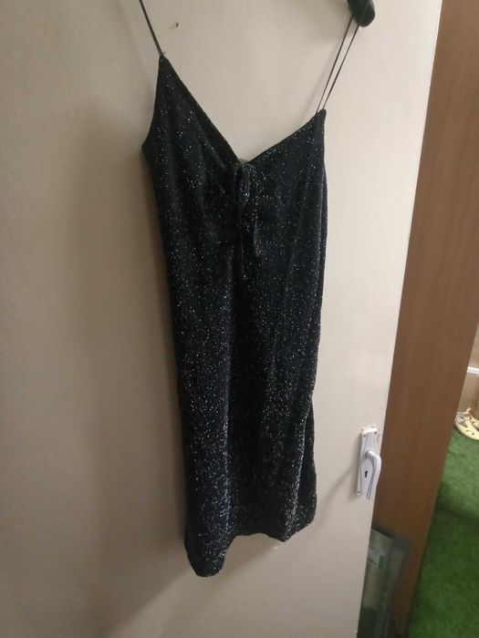 Rochiță  elastică negru cu inserții argintii