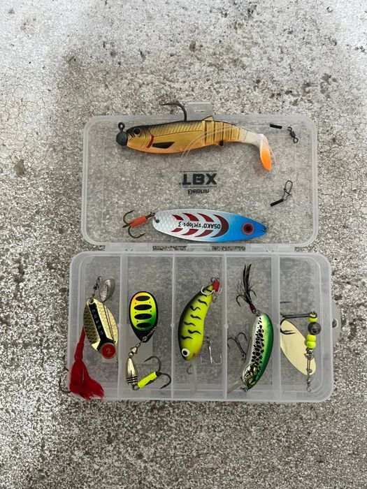 Спининг въдица SAVAGE GEAR SG2  Medium Game 8ft  2.43m XF14-40G MMH