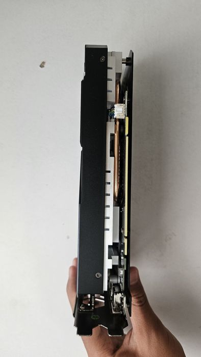 Продам видеокарту rtx3050 8gb от kfa2