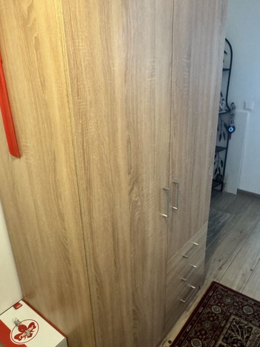 Dulap 2usi si sertare