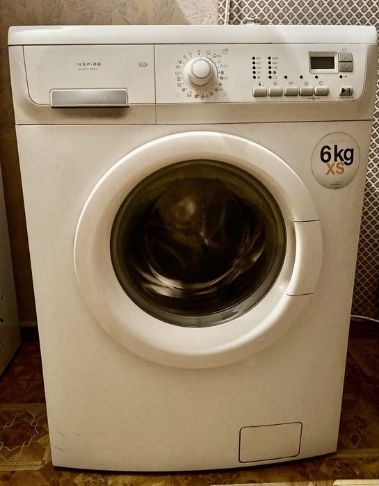 Продам машинку electolux на запчасти