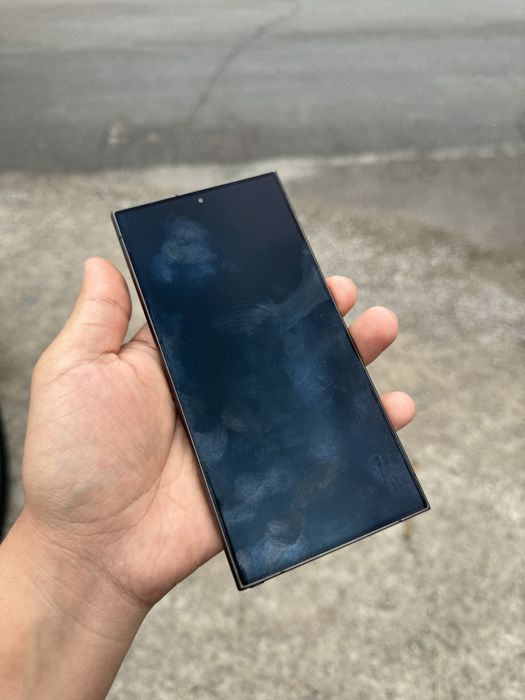 Samsung s24 Ultra 12/512gb