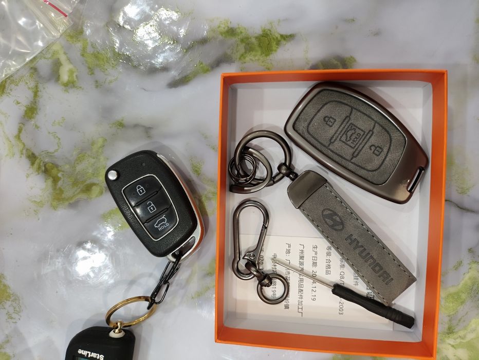 Продам брелок на ключи от автомобиля