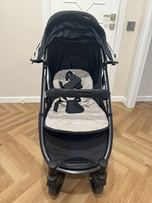 Коляска прогулочная