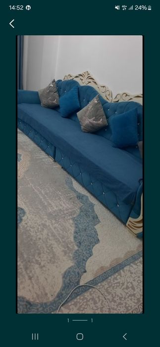 Диван для зала или хола