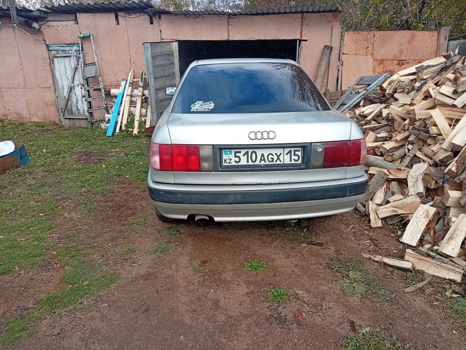 Продам Ауди б4 2литра моно