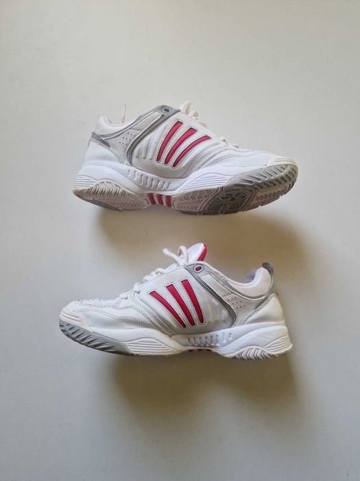 Adidas оригинални маратонки