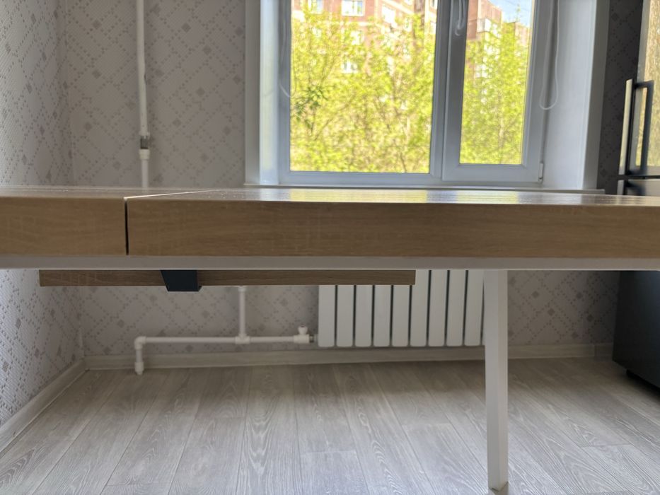 Продаю кухоный стол
