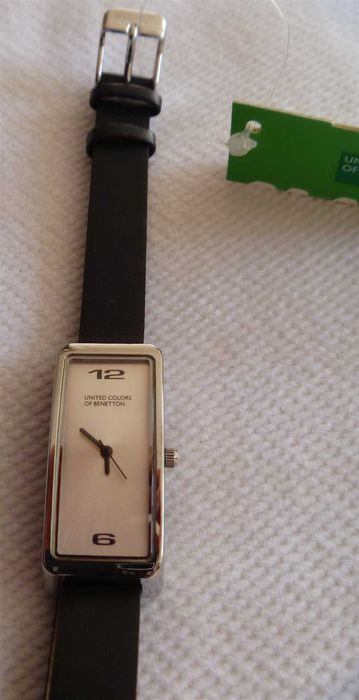 Ръчен часовник Бенетон UNITED COLORS OF BENETTON