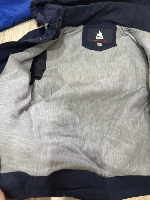 Продам осенние куртки для мальчиков