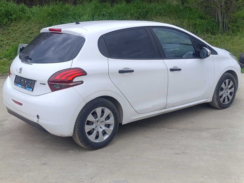Пежо 208 / Peugeot 208 - 1,6HDI - на части