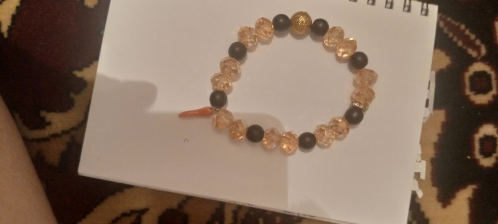 Продам браслеты...