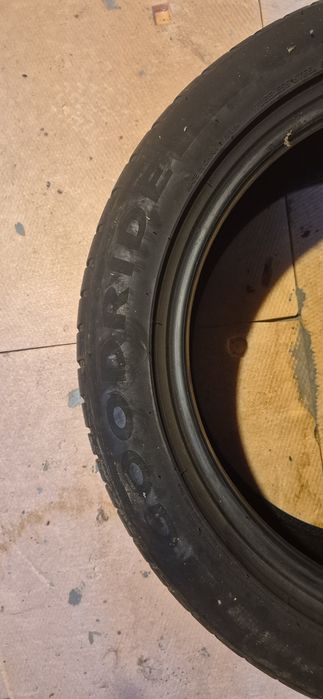Vand 2 anvelope 225/50 r17 iarna