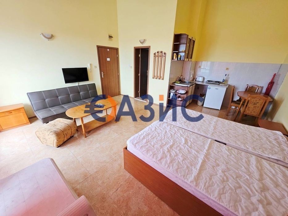 Продава се Едностаен апартамент в к.к. Слънчев бряг - 48 кв.м за 605 €/кв.м - Снимка #4
