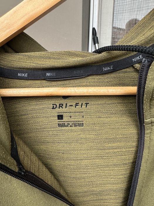 Горнище Nike Dry- fit  размер L