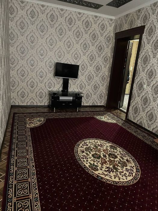 Shahrisabz shahridan dom sotiladi.