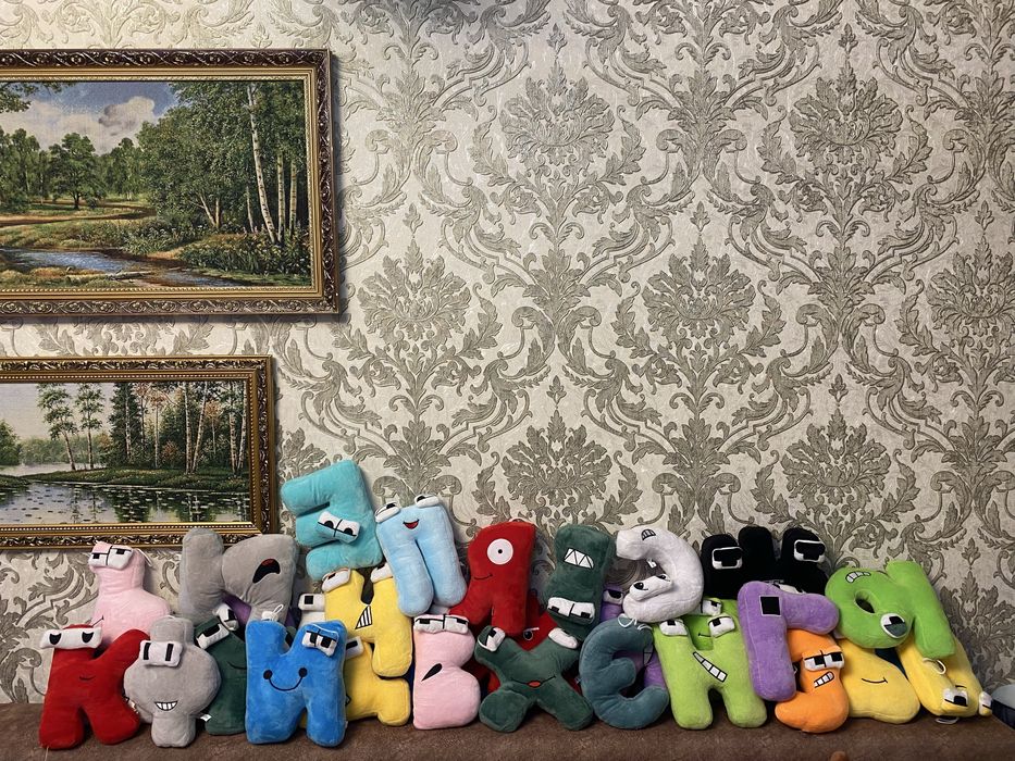 Игрушки буквы мягкие