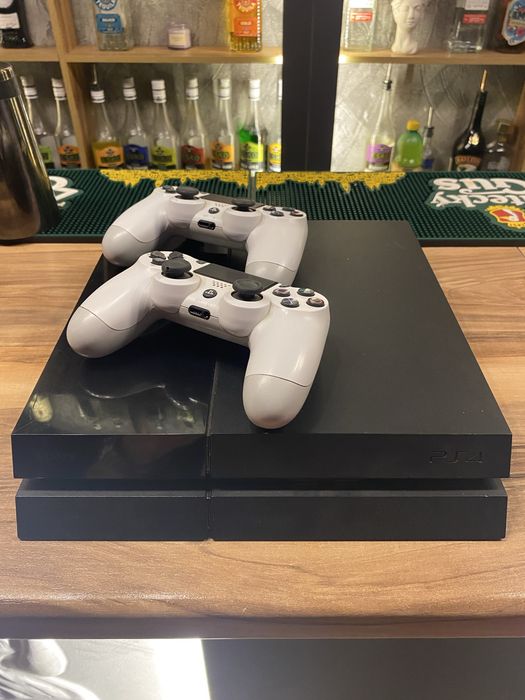 Продам плейстейшн 4 плойка ps4