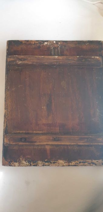 Стара дървена икона