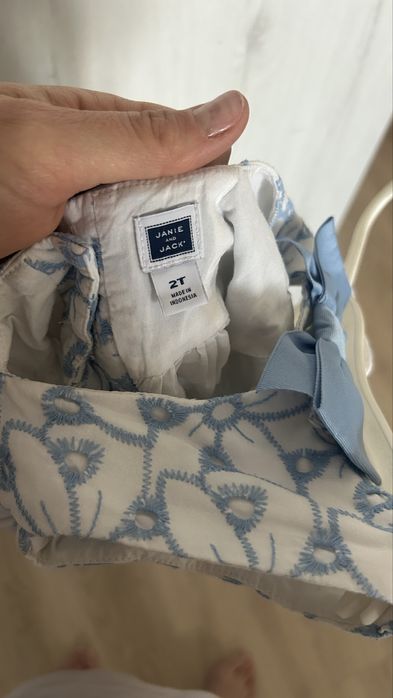 Продас детские платья