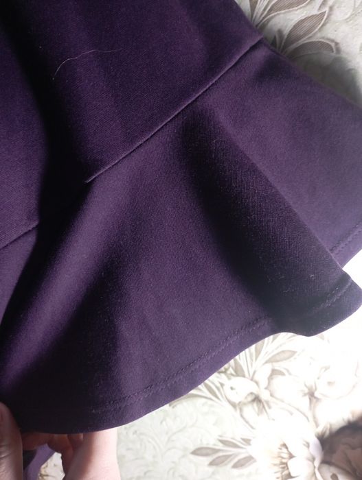 Продам женское платье размер 44-46.