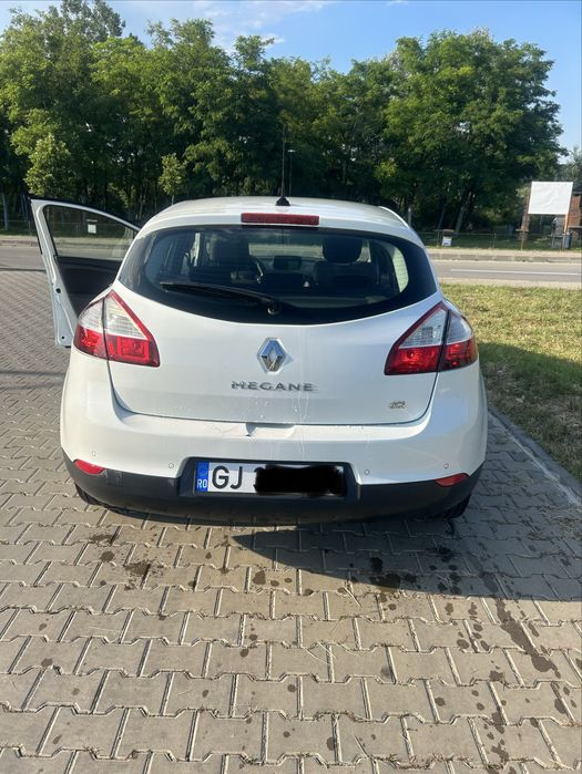 Megane 3 1.5 dci 110 cp