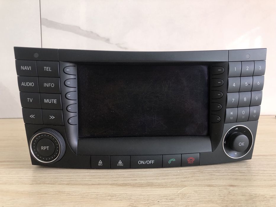 Магнитола от японца на w211