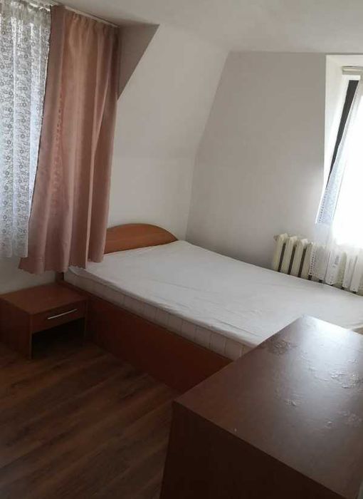 Дава се под наем Тристаен апартамент в Пловдив, Западен - 88 кв.м за 290.7 € - Снимка #1