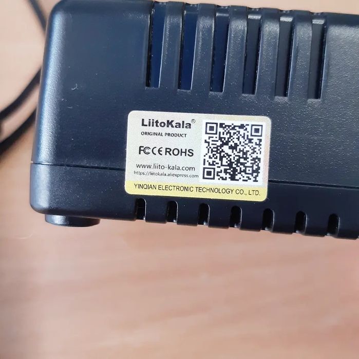 Зарядка банок liitokala lii-pd4