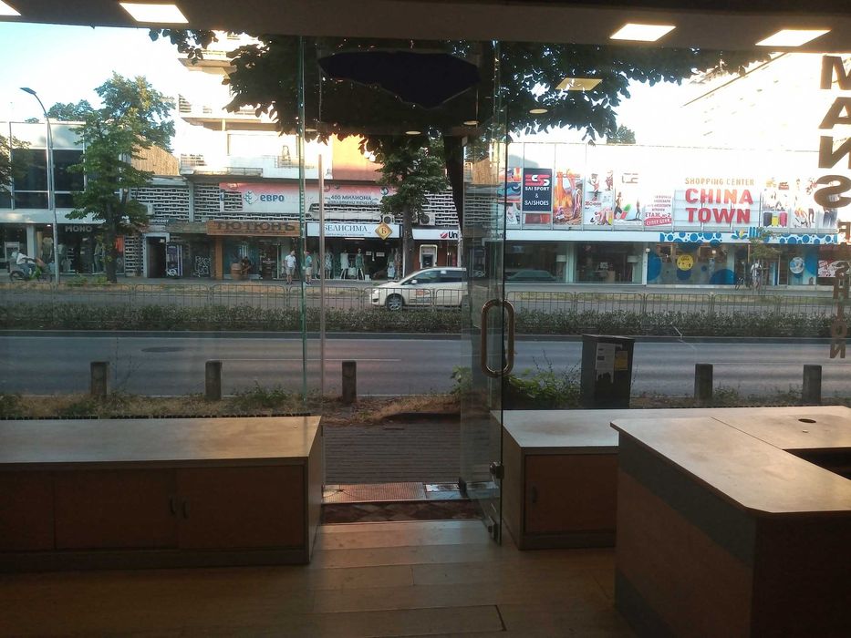 Дава се под наем Магазин в Варна, Център - 30 кв.м за 438.6 € - Снимка #8