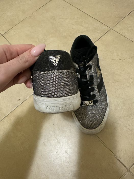 Guess - кецове (оригинални)