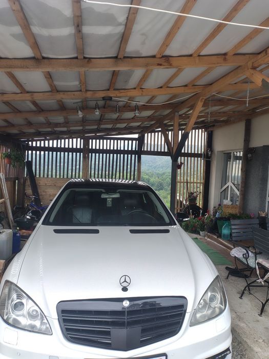 Vând Mercedes s class