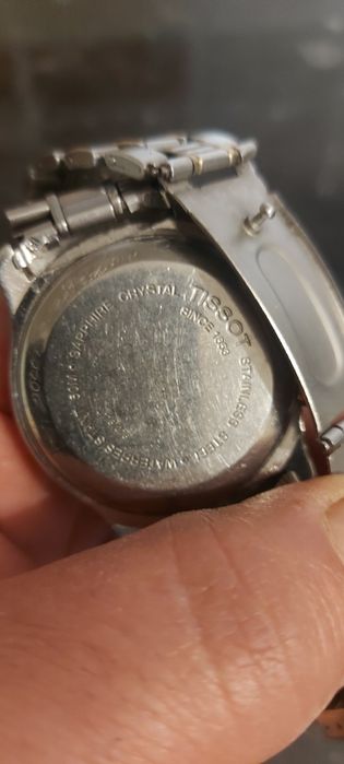 Продам оригинальные часыTissot.